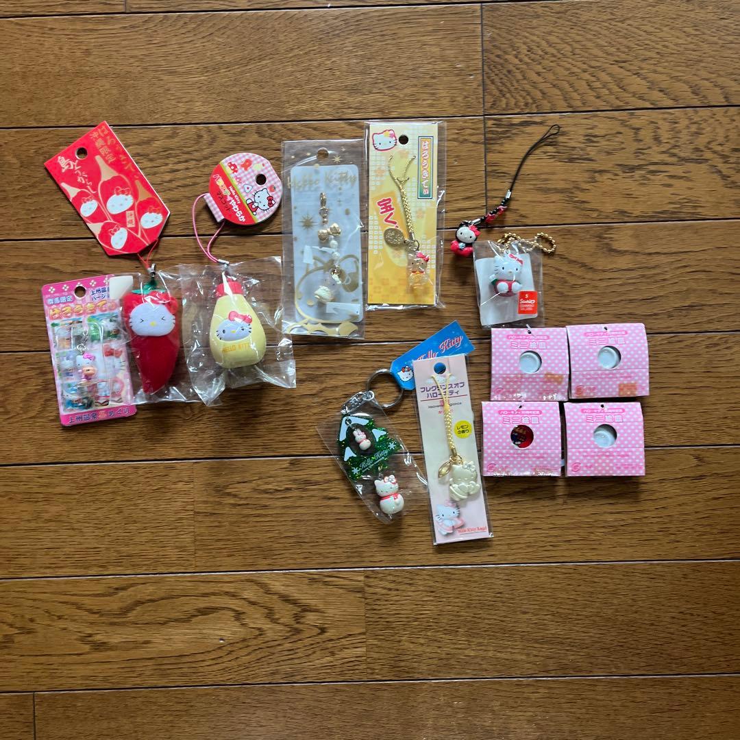 ご当地限定キティちゃん根付け　65点　おまけ別あり