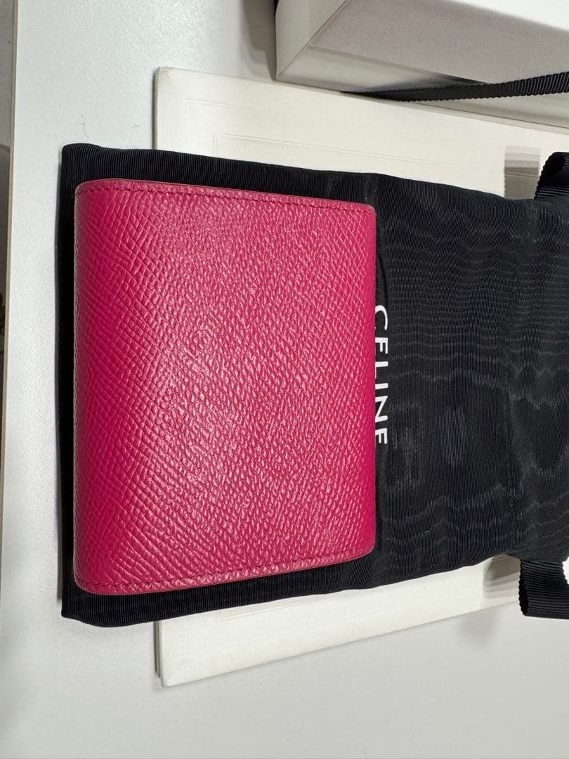 ピ*ピ様 【CELINE 】セリーヌ スモールトリフォールドウォレット 財布