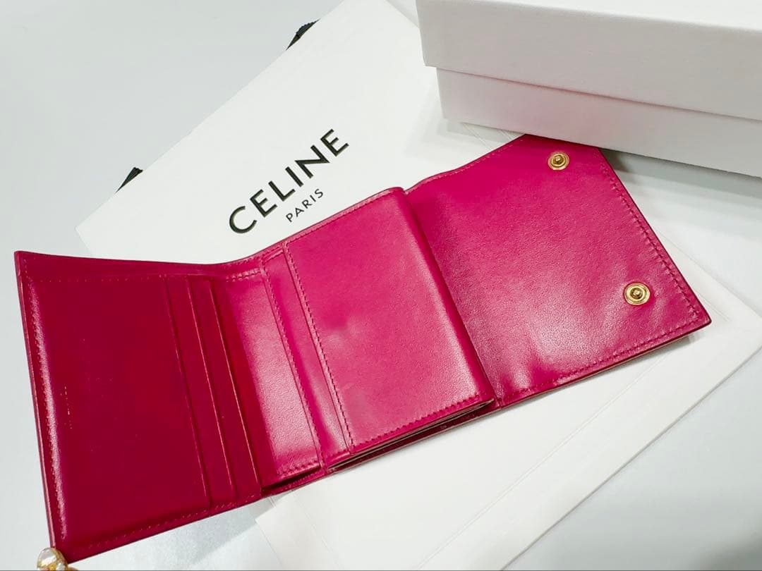 ピ*ピ様 【CELINE 】セリーヌ スモールトリフォールドウォレット 財布