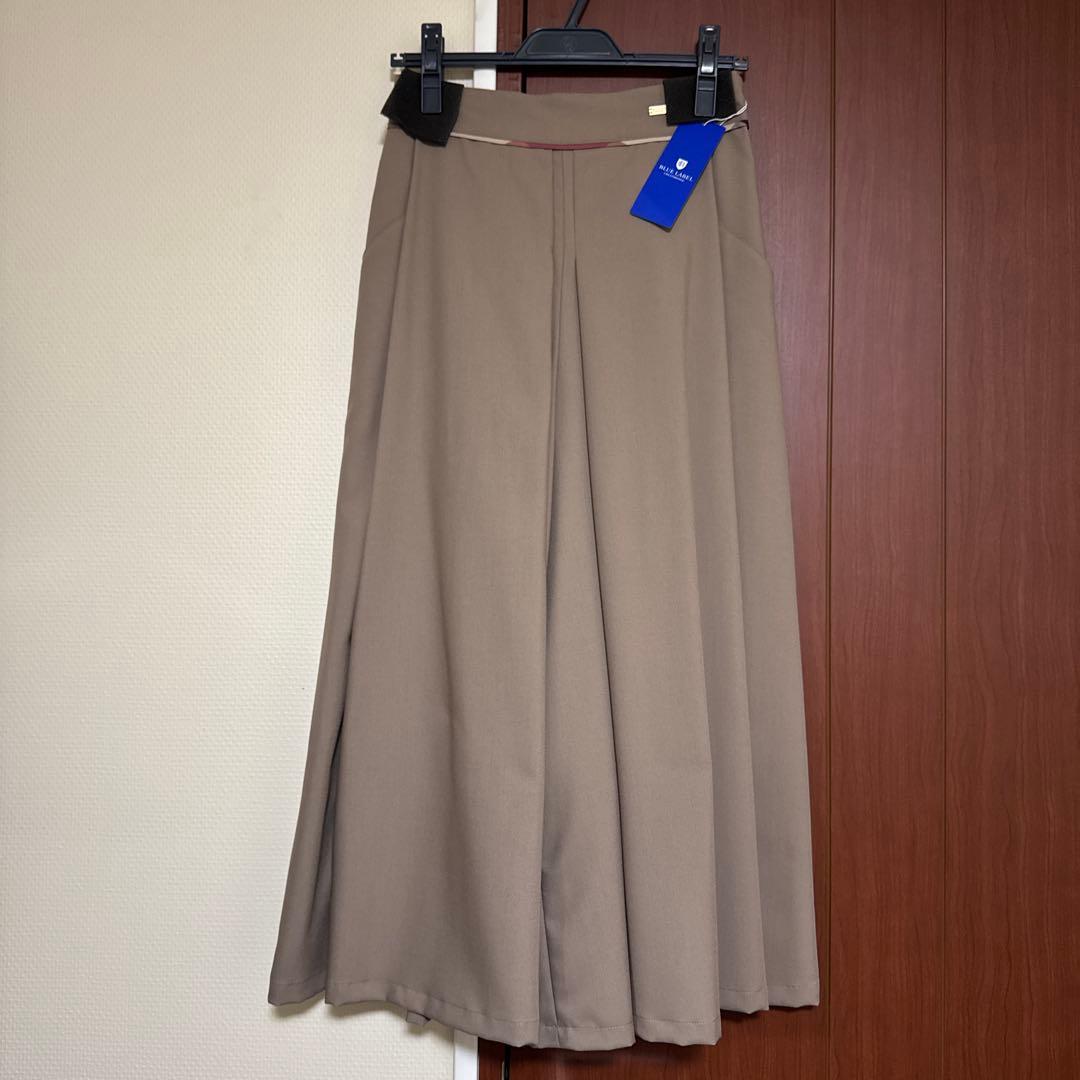 ブルーレーベルベージュ パンツ