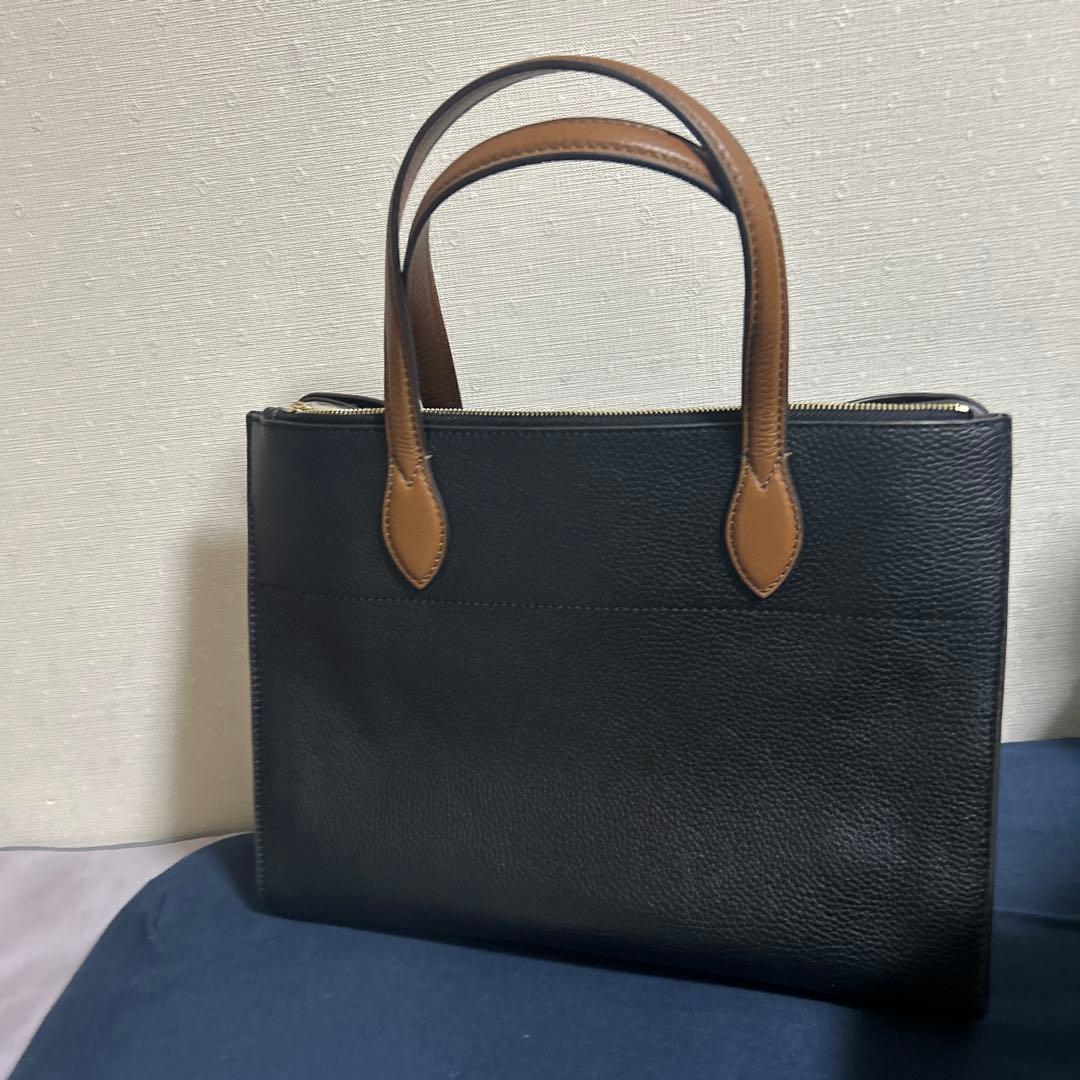 FURLA 黒 レザー ショルダーバッグ