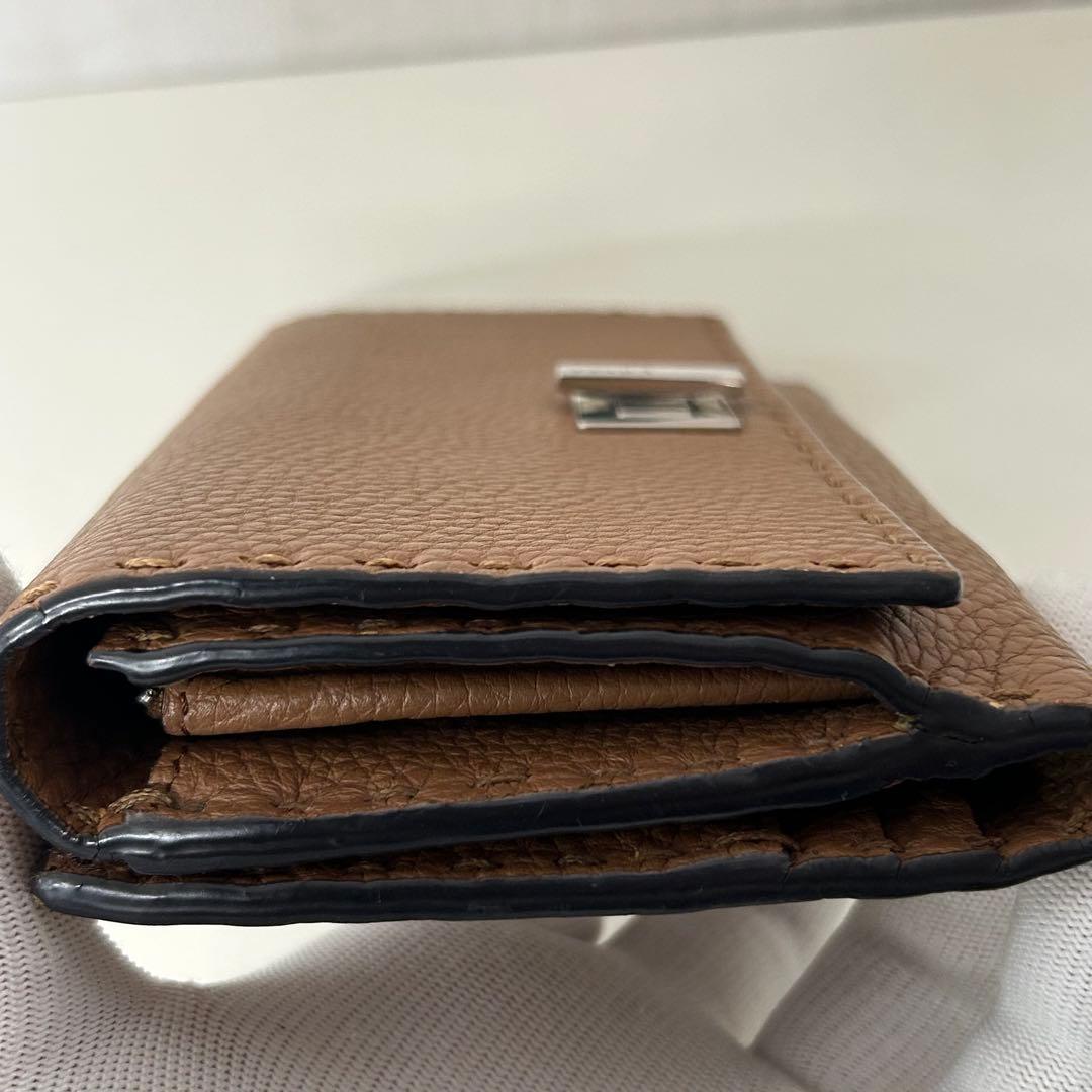 FENDI フェンディ ピーカブー 長財布 レザー ウォレット
