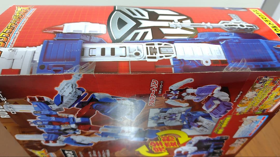 未開封 ● ウルトラマグナス レジェンズ トランスフォーマー アルファトライオン