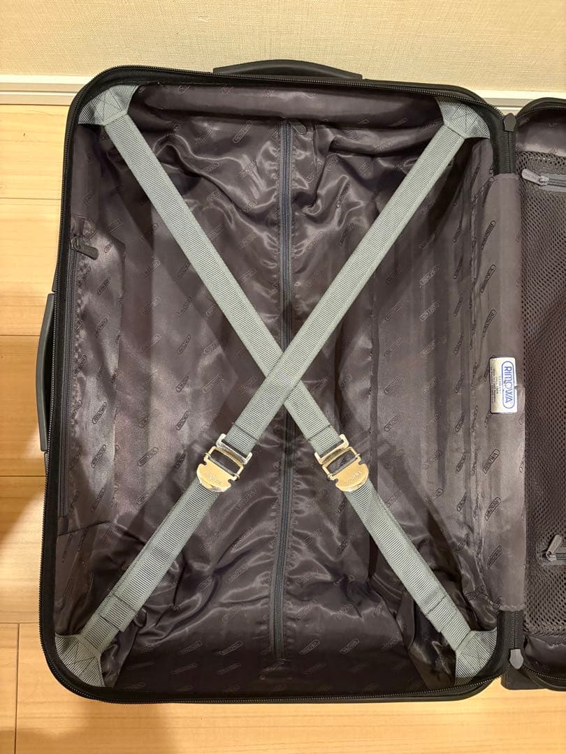 【希少】RIMOWAサルサスーツケース　機内持ち込み可能