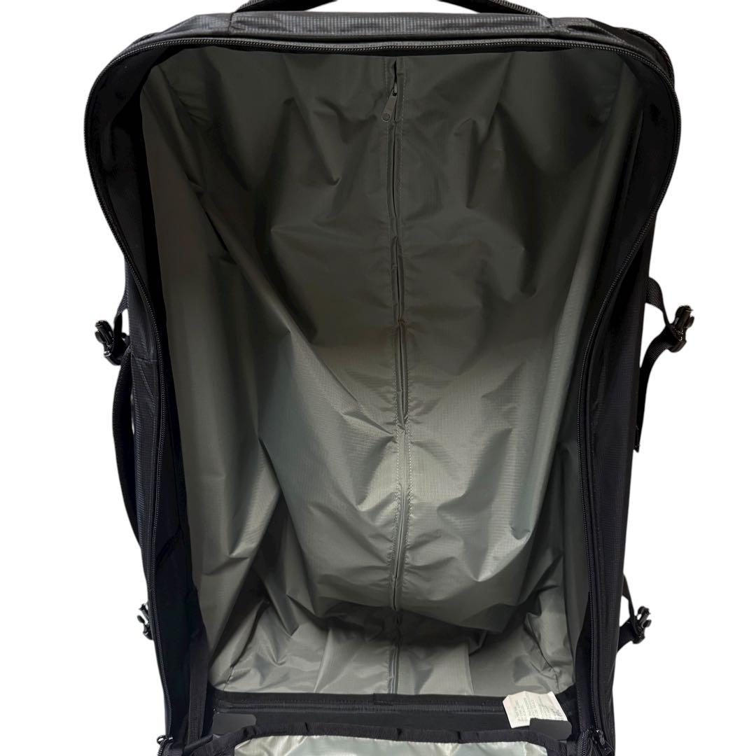 【美品】モンベル キャリーケース トラベルバッグ 旅行用 出張用 黒