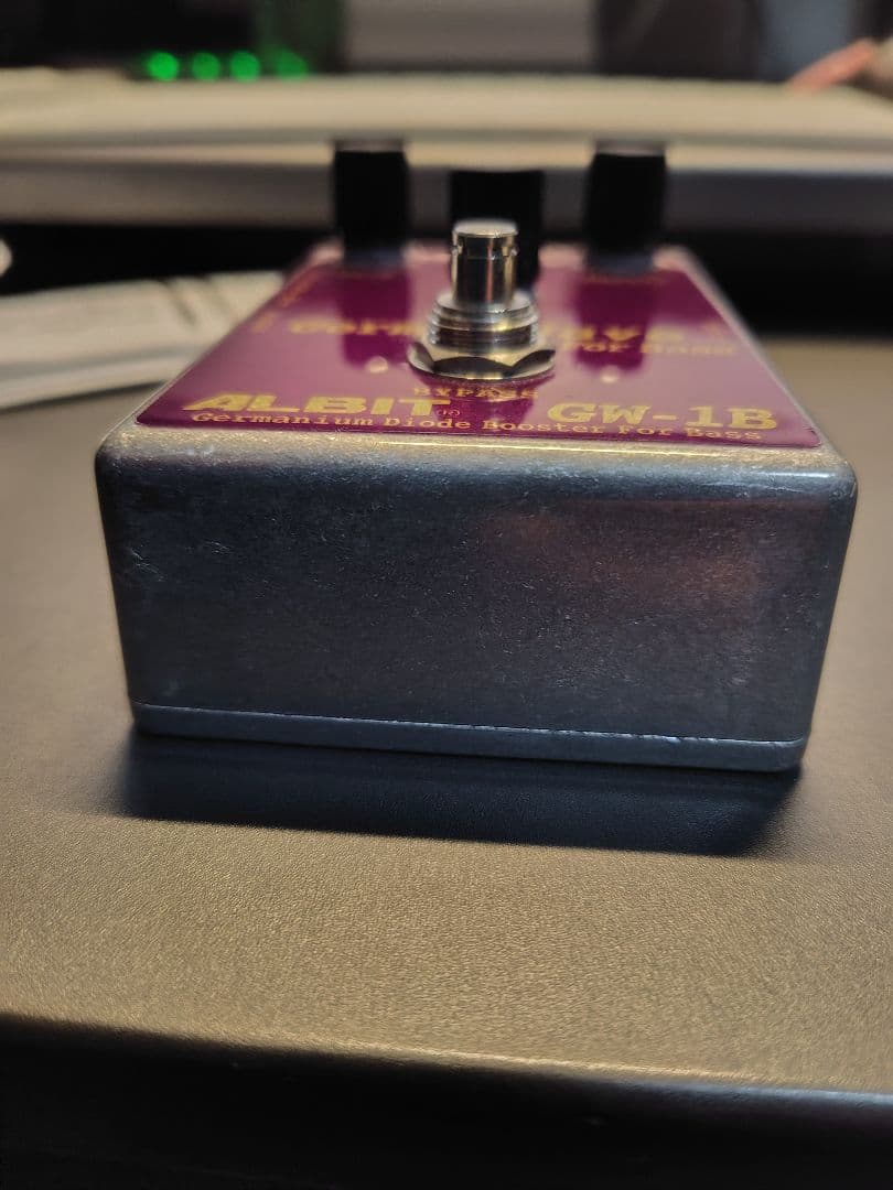 【美品】ALBIT GW-1B Germa wave　ベースブースター