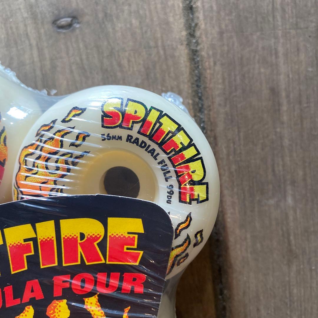 SPITFIRE フォーマル4 ホットハンド　ラディアルフル 56mm 99a