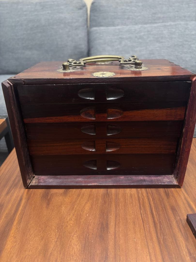 本場中国製80年前の上質な鹿の骨材と竹材の麻雀セット唐木箱付き全牌完備　送料無料