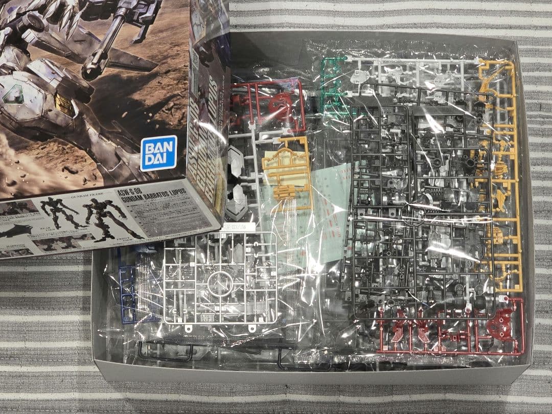 未組立 MG 1/100 ガンダムバルバトスルプス