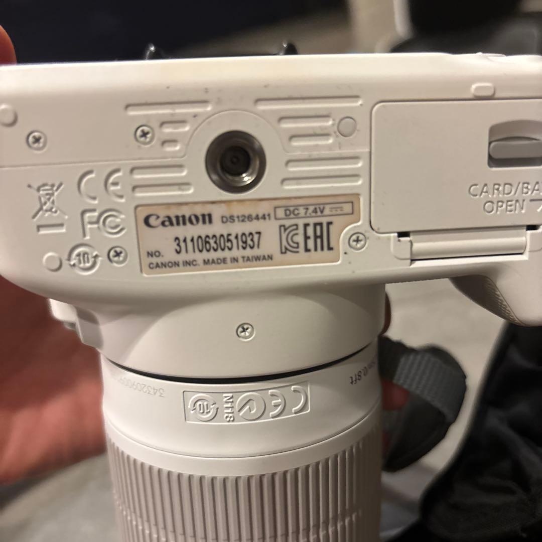 Canon EOS Kiss X7 デジタル一眼レフ