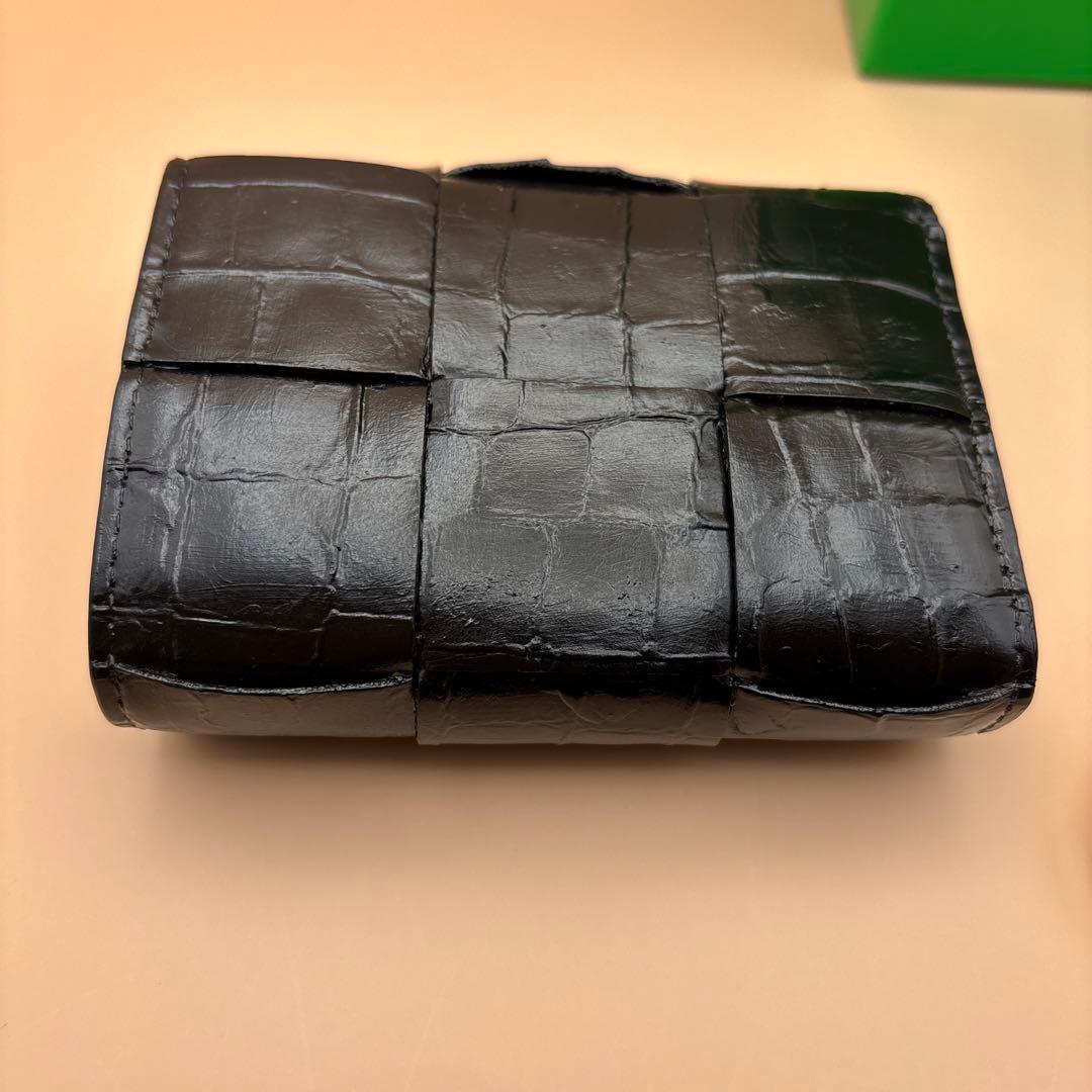 BOTTEGA VENETA三つ折り財布コンパクトウォレットカセットクロコ型押し