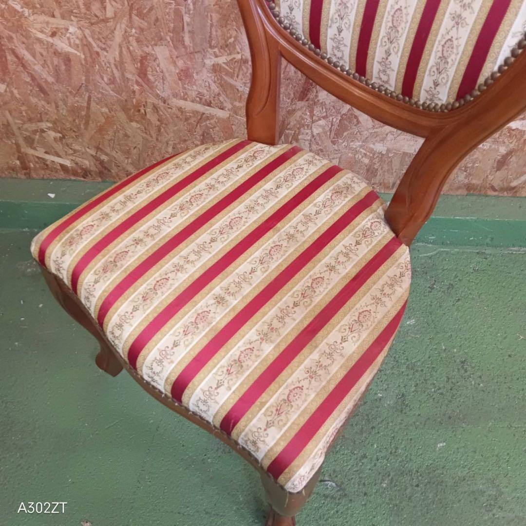 001送料設置無料　別荘保管品　英国猫足チェア　おしゃれ　アンティーク風