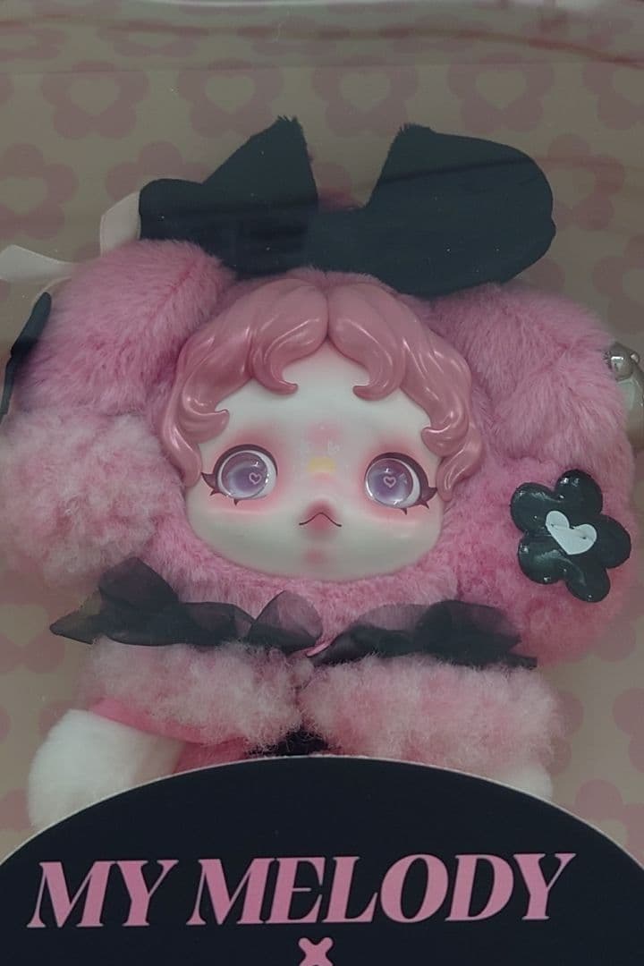 スカルパンダ 3体、XG(日本限定)*1、クロミ *1、マイメロディ *1、袋付