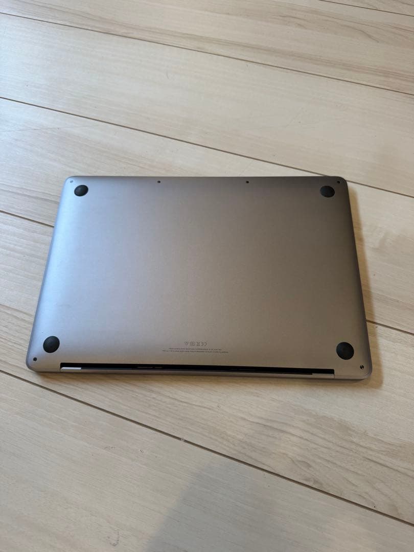 Apple MacBook Pro 13インチ スペースグレー