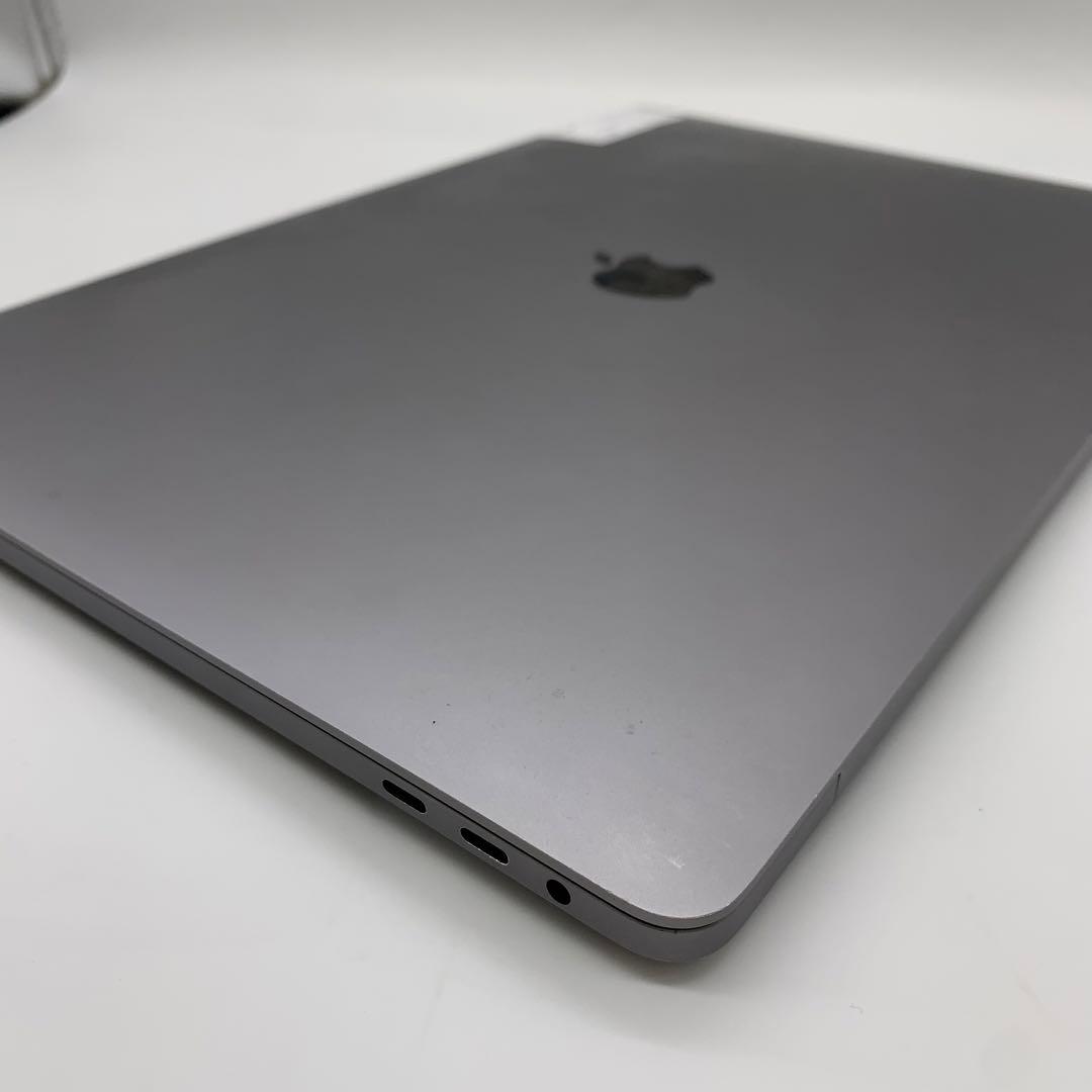 MacBook本体 MacBook Pro 2019 | Core i9 |64GB| 1 TB