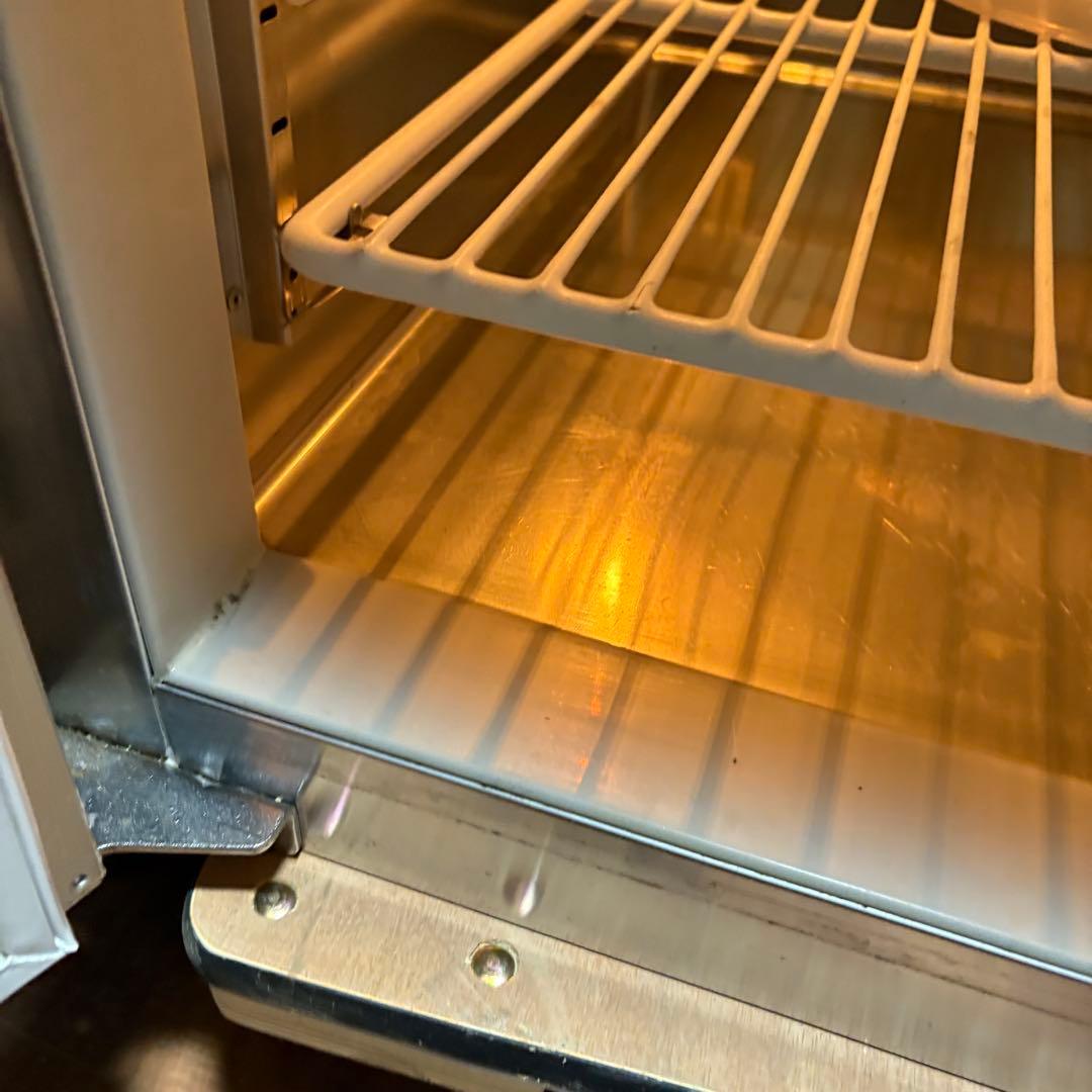 ① 送料込み　美品HOSHIZAKI　ホシザキ　業務用　テーブル形冷蔵庫