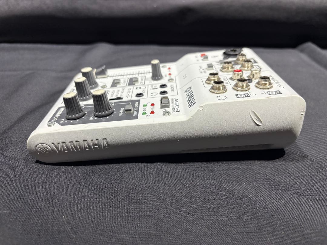星*ィ様 通電のみ確認済 YAMAHA AG03 ミキシングコンソール ジャンク