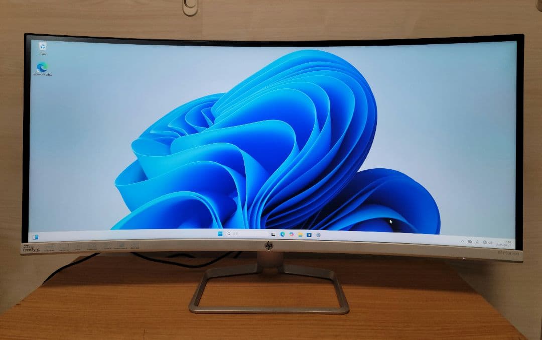 tacHP 34f Curved 34インチ湾曲ディスプレイ IPSパネル