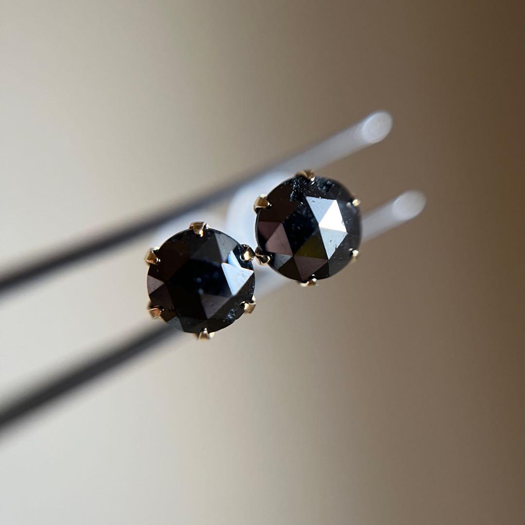 K18 天然ブラックダイヤモンド 1.10ct ピアス　レディース　メンズ