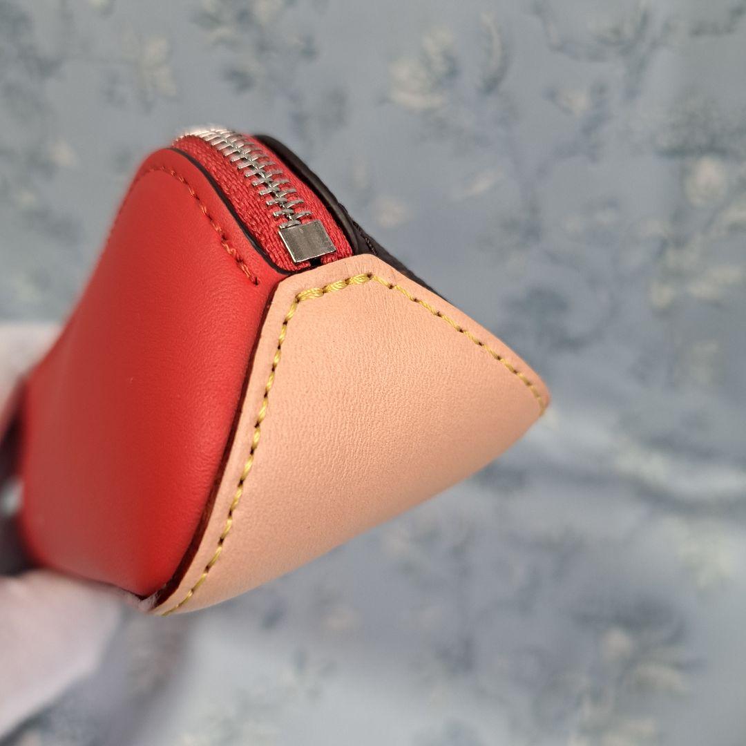 【未使用品】LOUIS VUITTON トゥルースエリザベットペンケース(筆箱)