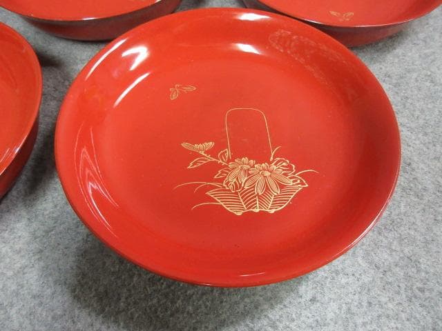 朱塗沈金蝶に花篭手木皿10枚 [B25497]