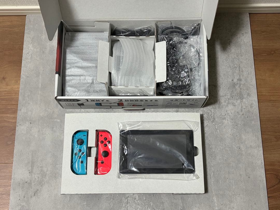 Nintendo Switch ＋SDカード128GB ＋ケース(説明欄要確認)
