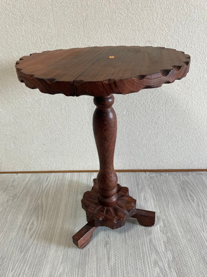 スペイン製　民芸品　サイドテーブル　花台　輸入家具