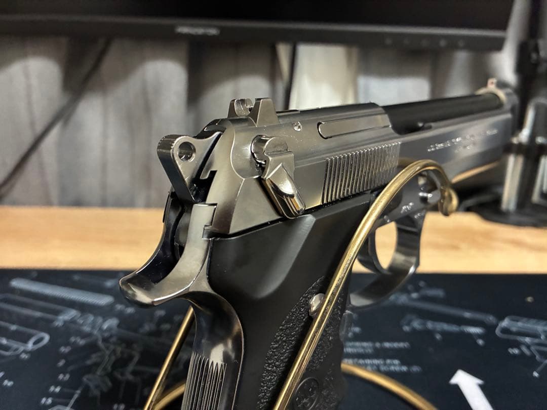 東京マルイ M92Fクロームステンレス 美品