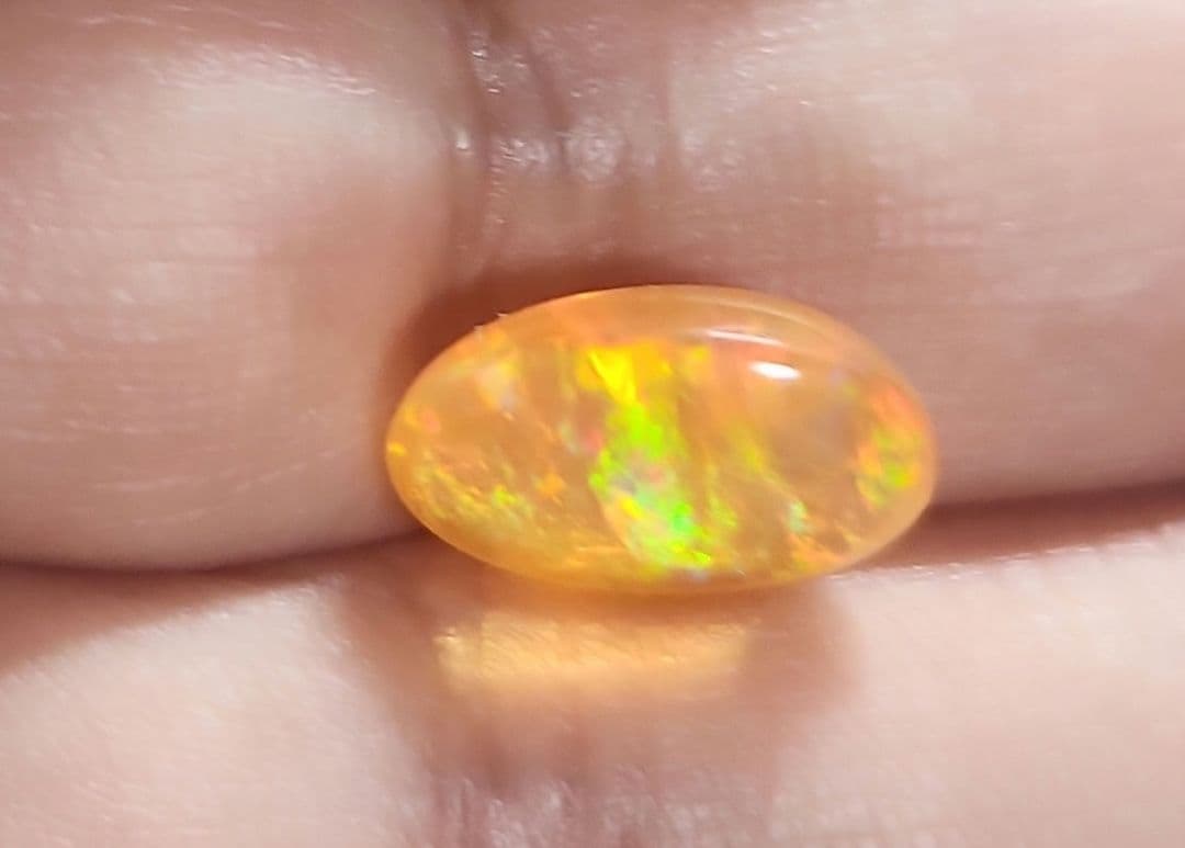 高品質天然ファイアーオパール 3.405ct