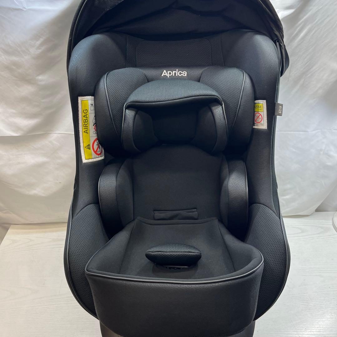 美品 Aprica アップリカ クルリラ ビッテ エックス 黒 ISOFIX