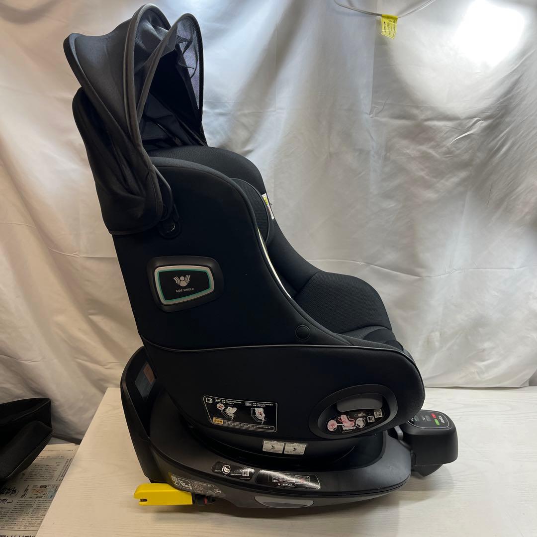 美品 Aprica アップリカ クルリラ ビッテ エックス 黒 ISOFIX
