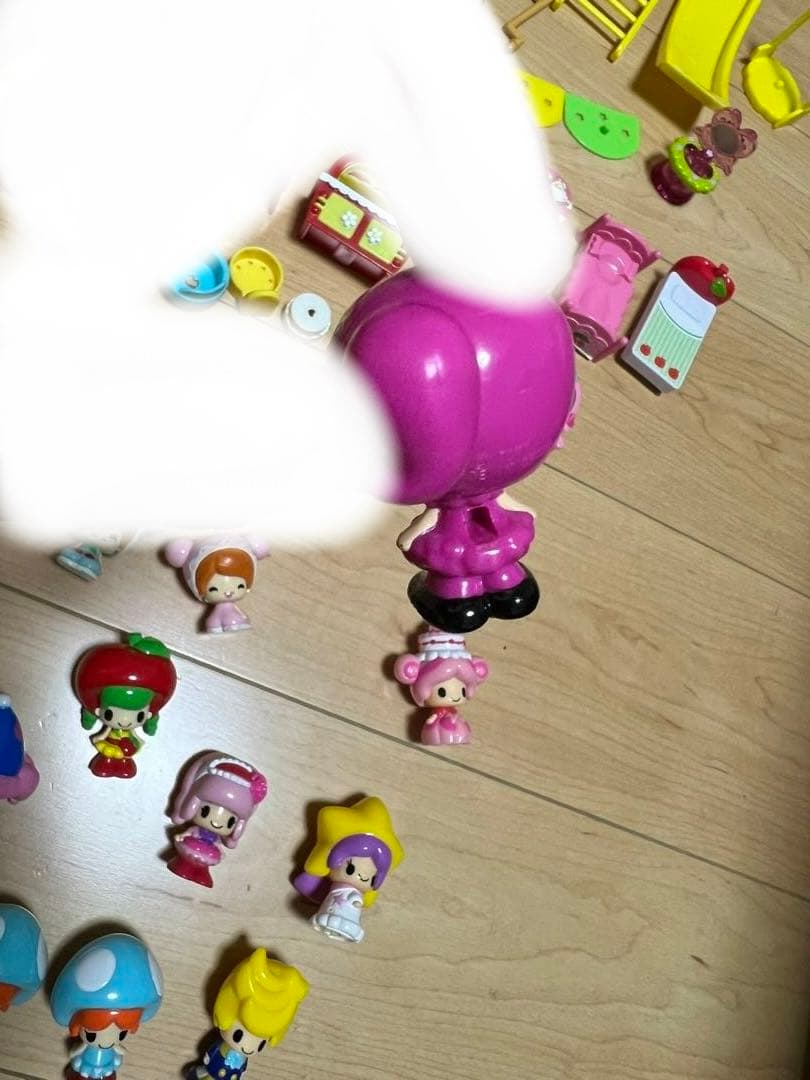 こえだちゃんお人形、木のお家、きのこのレストランのセット