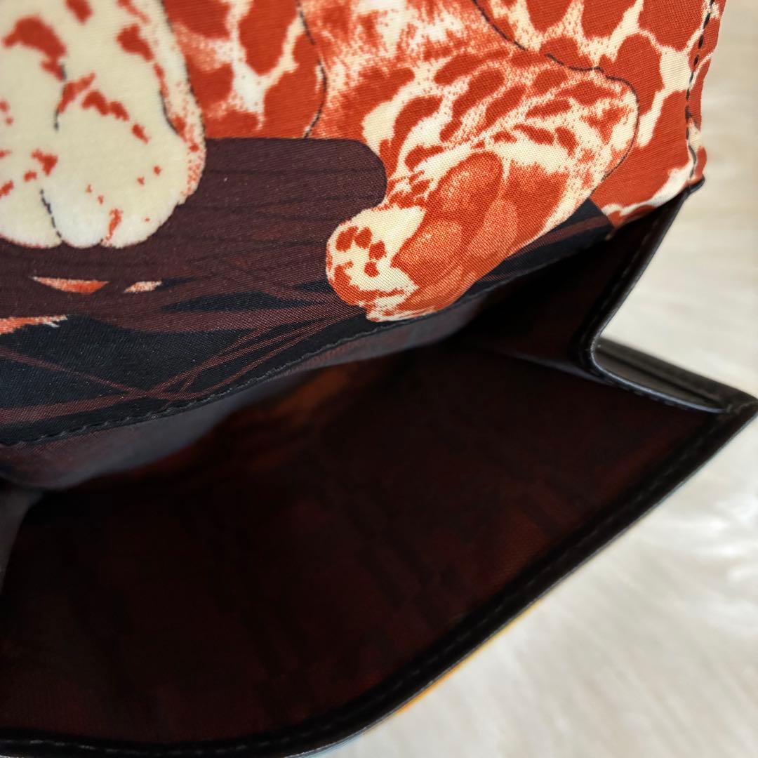 フェラガモ✨Salvatore Ferragamoヒョウ柄 財布