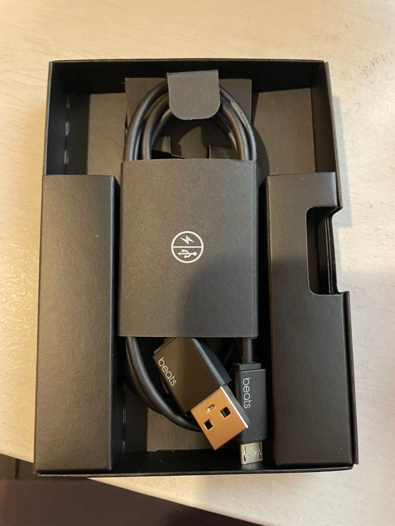 BEATS SOLO3 ワイヤレスヘッドフォン モトヤンさん専用