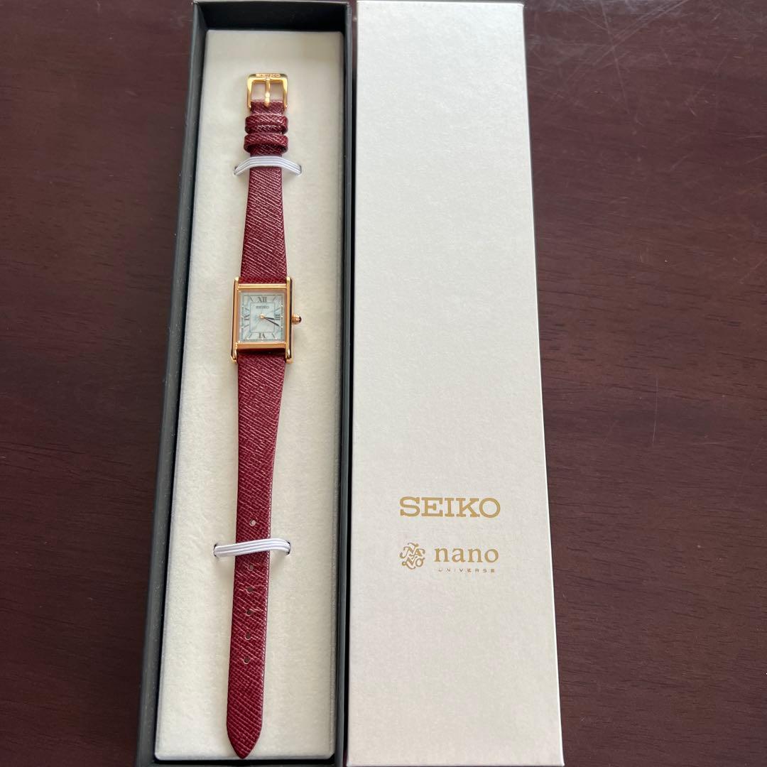 SEIKO ナノユニバース　コラボ腕時計　レディース