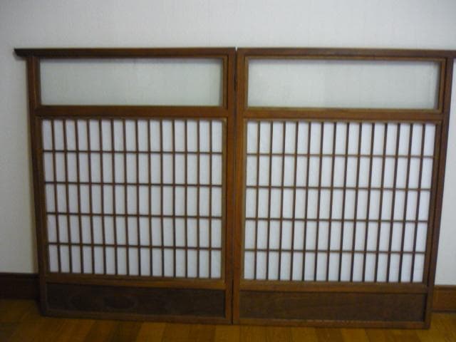 衝立・間仕切り　パーテーション　屏風　ガラス入り