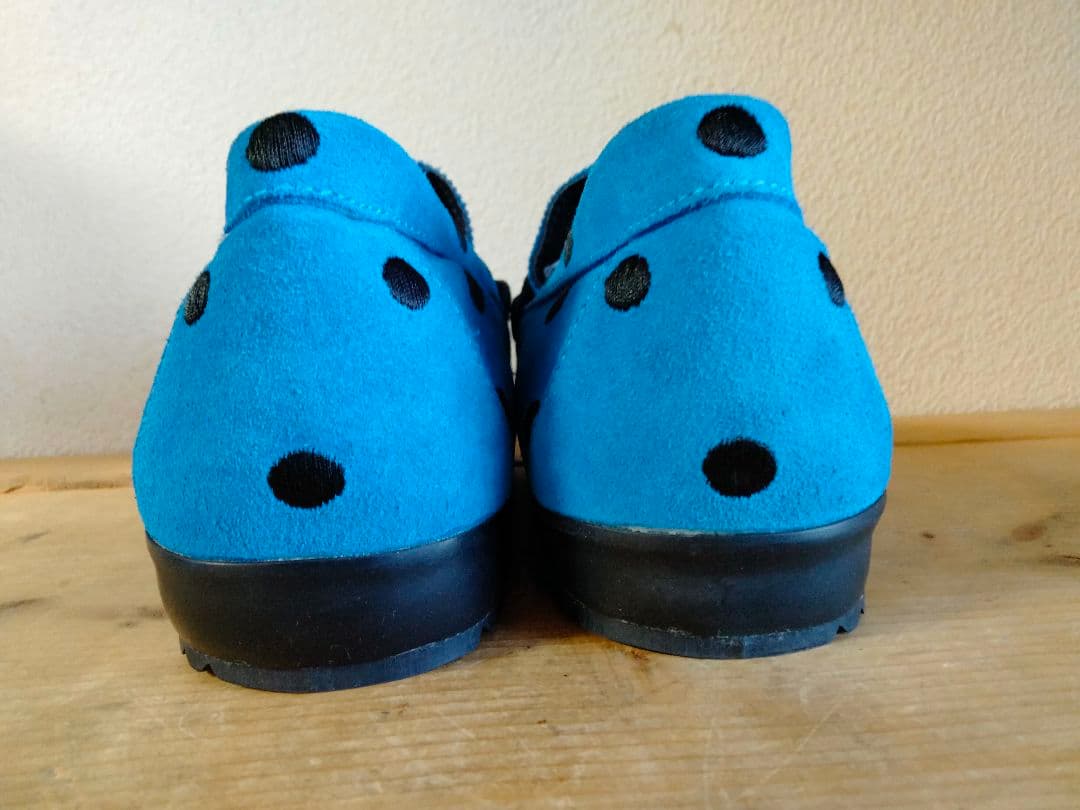 アディダスオリジナルス　JEREMY　SCOTT　フロントジップ　　シューズ