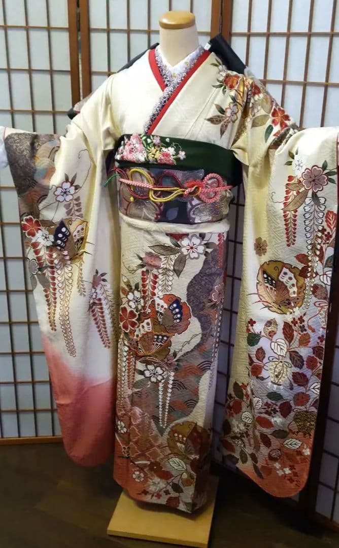 456 アイボリー　古典柄　正絹振袖7点フルセット　成人式卒業式謝恩会結婚式