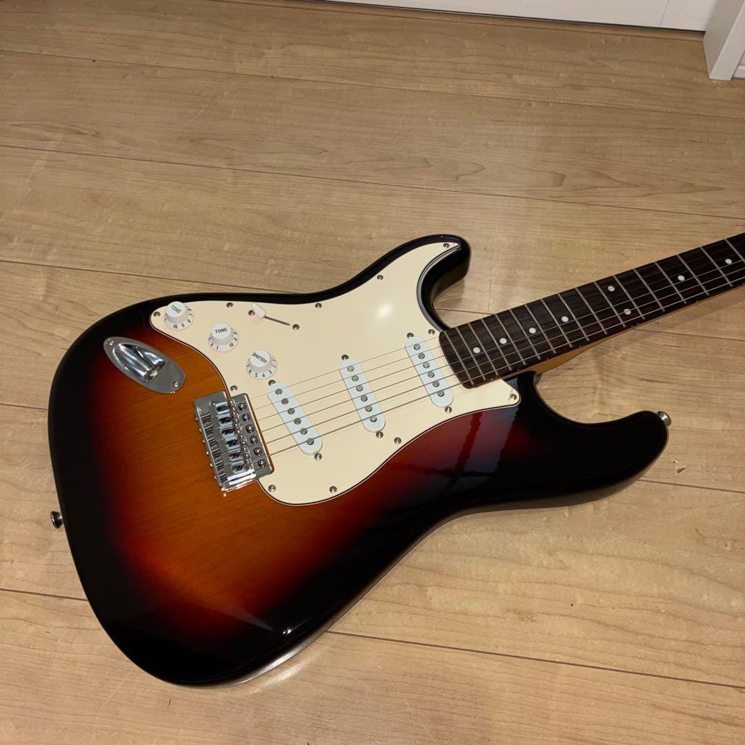 バスカーズ　希少　レフティモデル　ストラトタイプエレキギター　音良し　調整済み