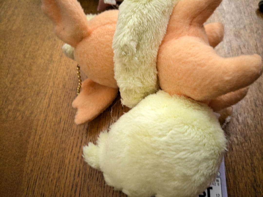 ポケモン ポケットモンスター　イーブイ　アイラブイーブイ ぬいぐるみ　キーホルダ