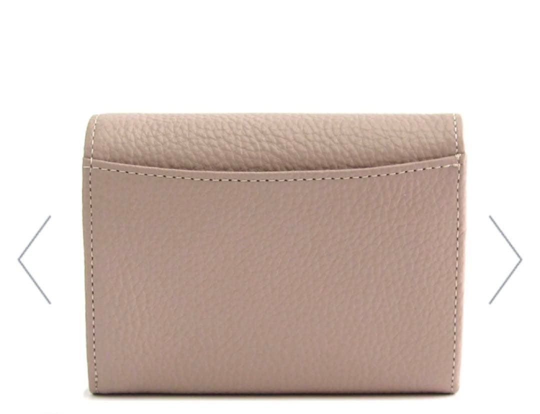 新品未使用 ニナリッチ 二つ折り財布