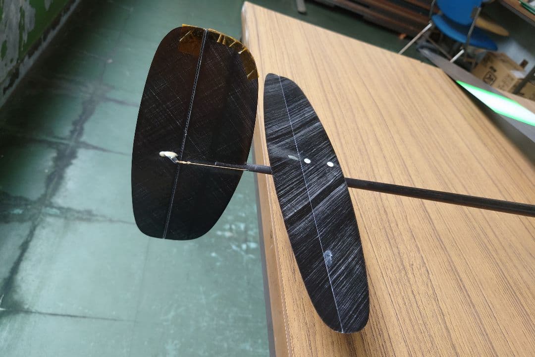 ハンドランチ グライダー 「FLITZ 2」