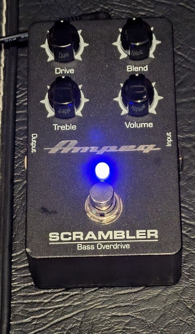 Ampeg SCRAMBLER ベース　オーバードライブ　エフェクター