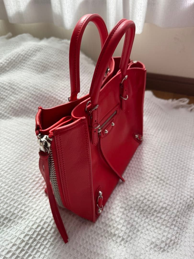 バレンシアガ　ショルダーバッグ