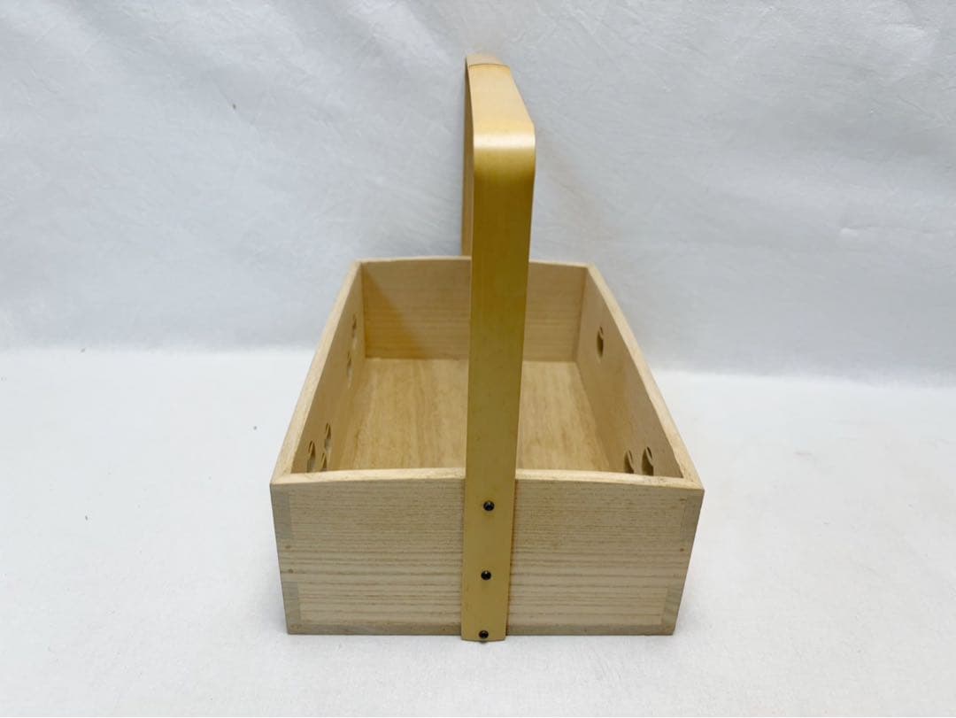 ほぼ未使用 茶道具 桐 一燈好写 つぼつぼ透かし 手持ち莨盆 喫煙具 木工芸