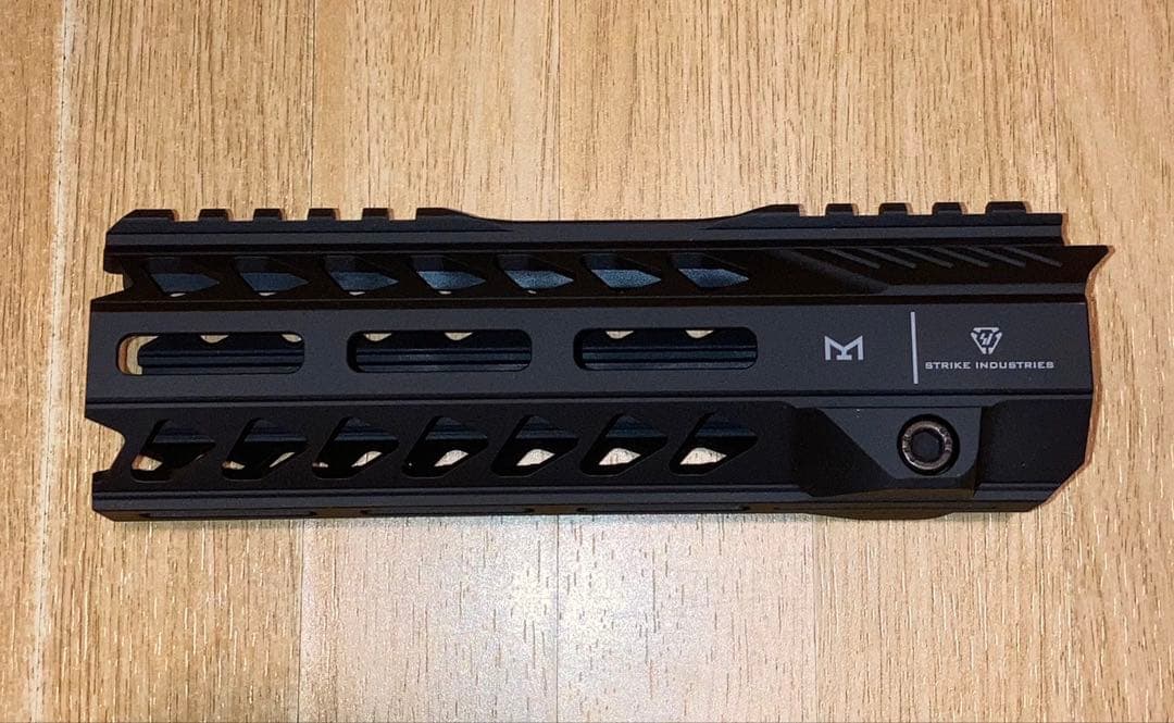 ストライクインダストリーズ　7インチ　ストライクレイル　リアルパーツ