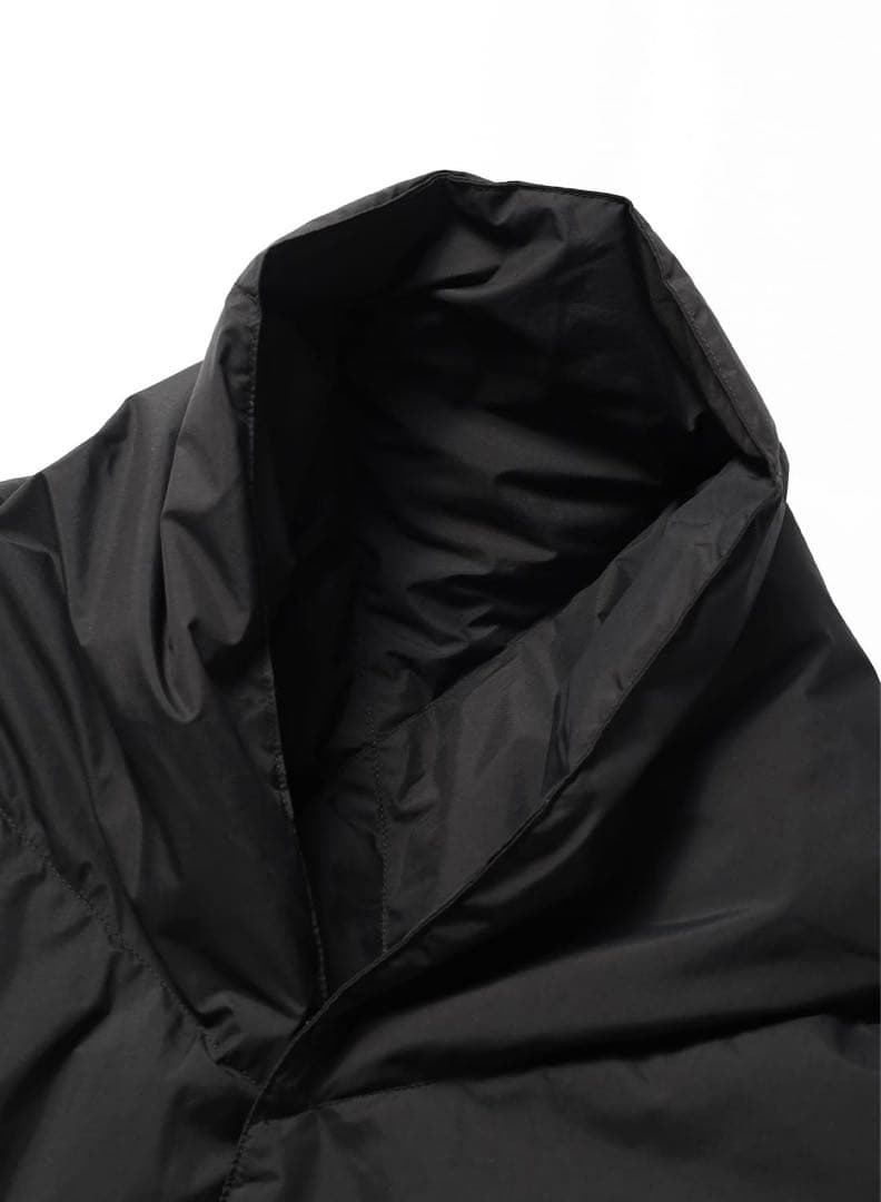 新品 タグ付き NANGA ナンガ ダウンポンチョマフラー ブラック