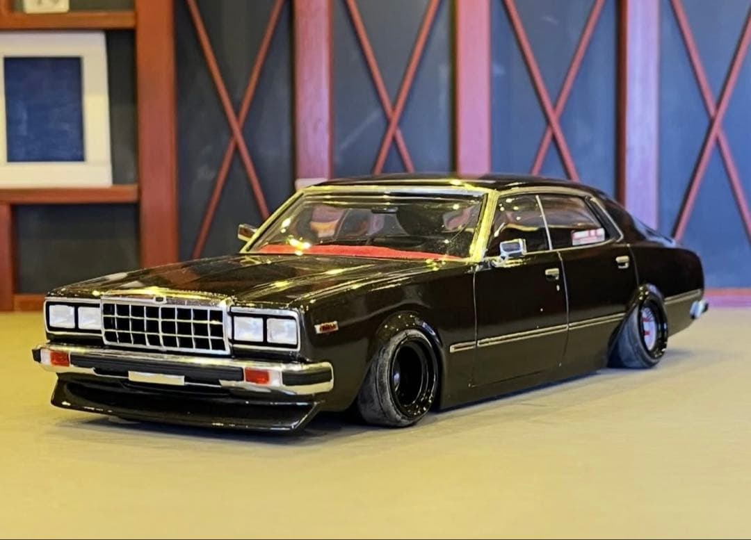 出品終了間近 1/24 230ローレル 完成品 街道レーサー 暴走族 シャコタン