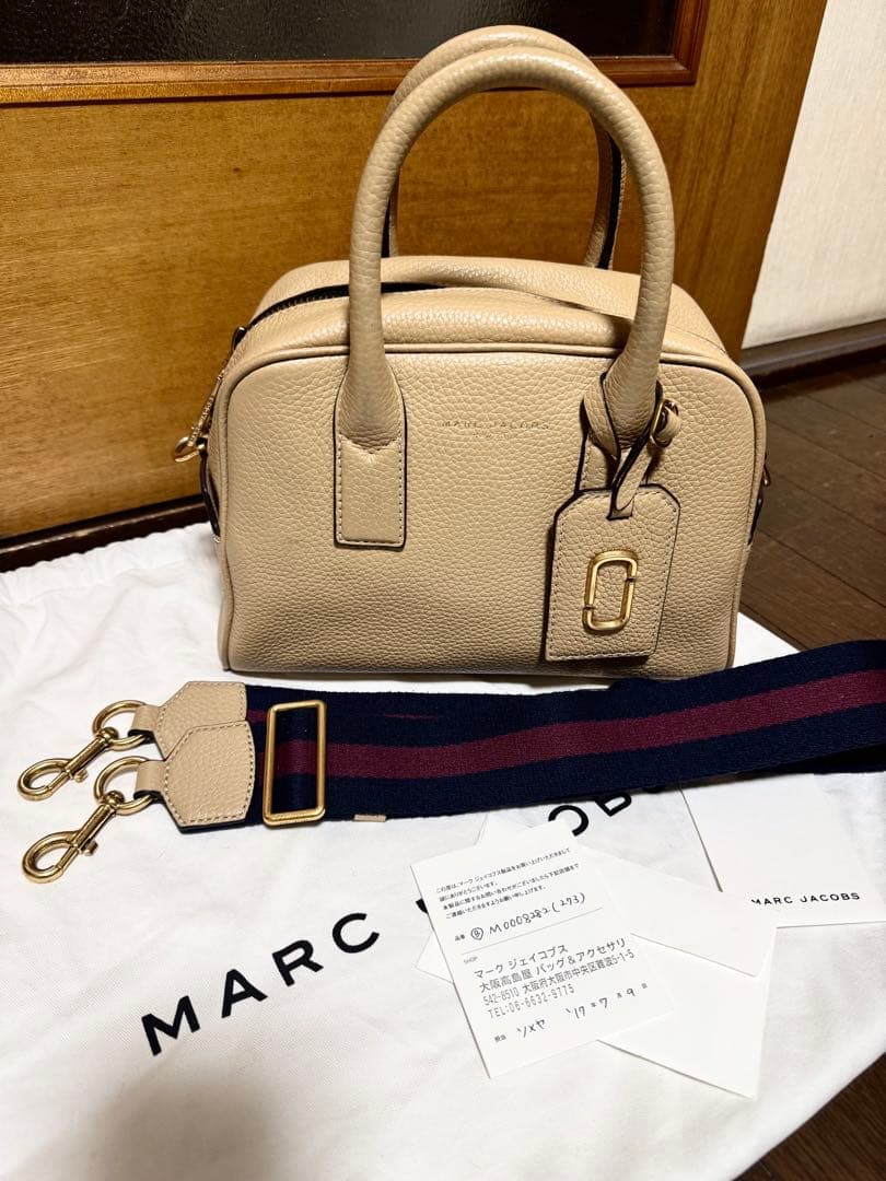 MARC JACOBS ベージュ レザー ショルダーバッグ