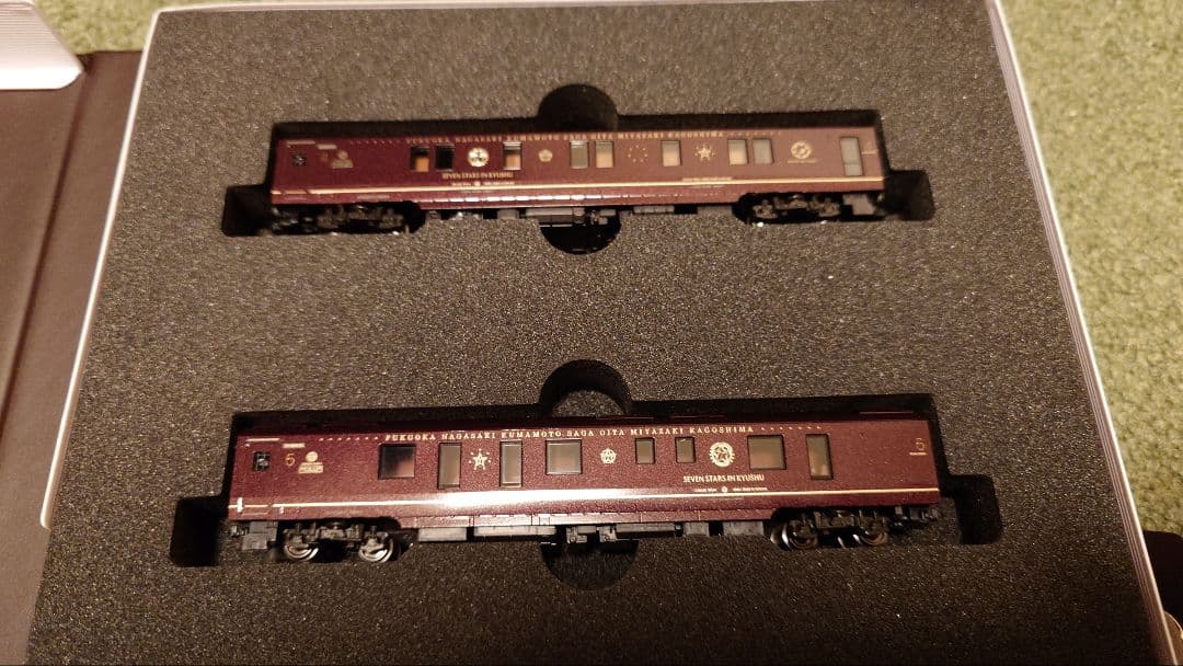 KATO Nゲージ クルーズトレイン「ななつ星in九州」 8両セット